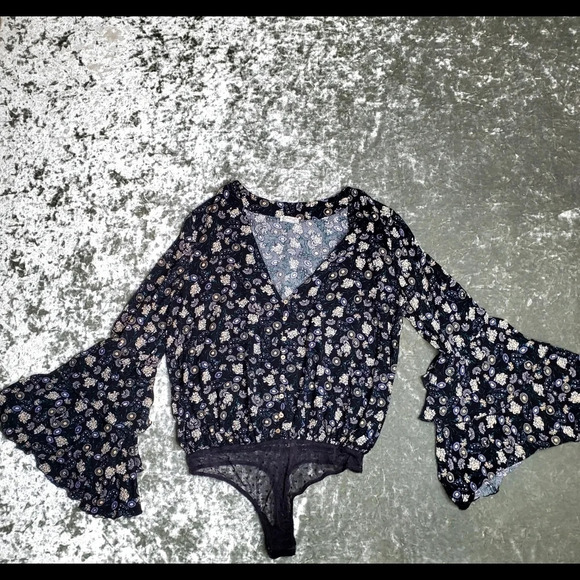 Free People She's Dainty Bell-Sleeve Bodysuit - Picture 2 of 9